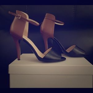 Nine West Two Tone Peep Toe Heel